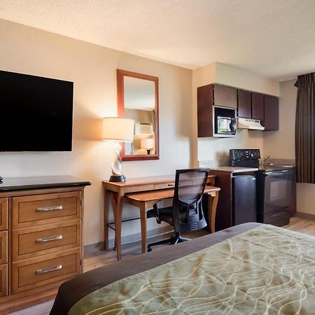 Rodeway Inn & Suites Hwy 217 & 26 W Portland Buitenkant foto