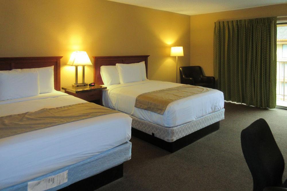 Rodeway Inn & Suites Hwy 217 & 26 W Portland Buitenkant foto
