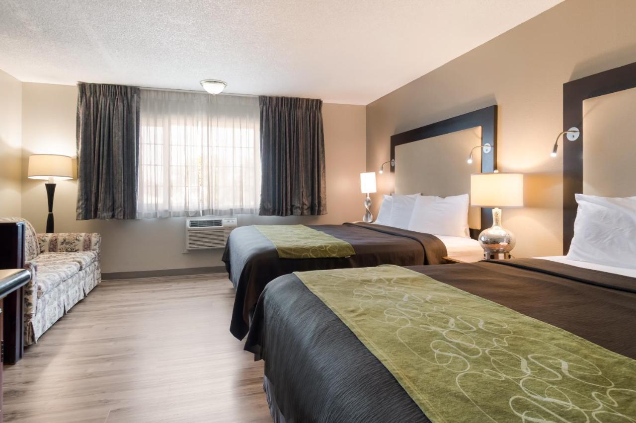 Rodeway Inn & Suites Hwy 217 & 26 W Portland Buitenkant foto